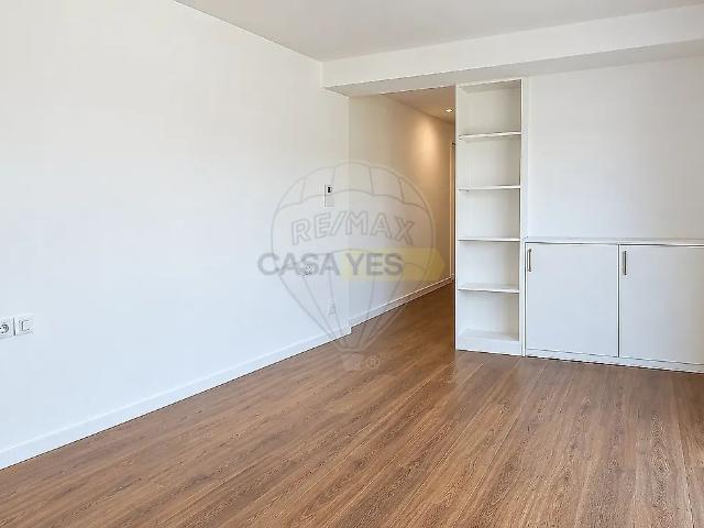House T3 in Marrazes e Barosa, Leiria