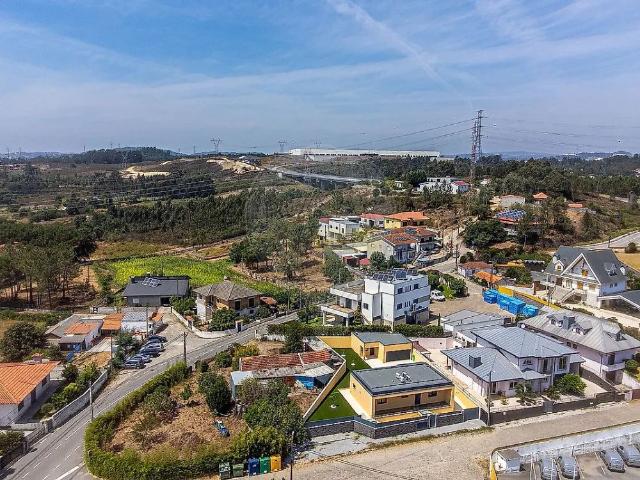 House T3 in Recarei, Paredes