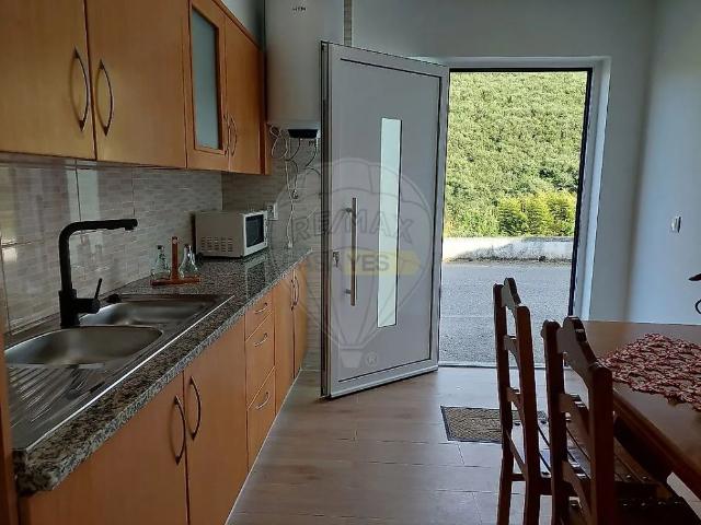 House T1 in Vila Cova de Alva e Anceriz, Arganil