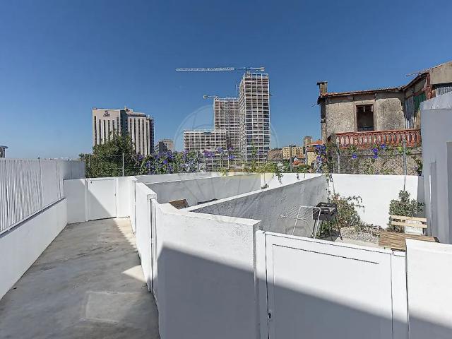 House T1 in Bonfim, Porto