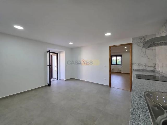 House T1 in Santo Tirso, Couto Santa Cristina e São Miguel e Burgães, Santo Tirso
