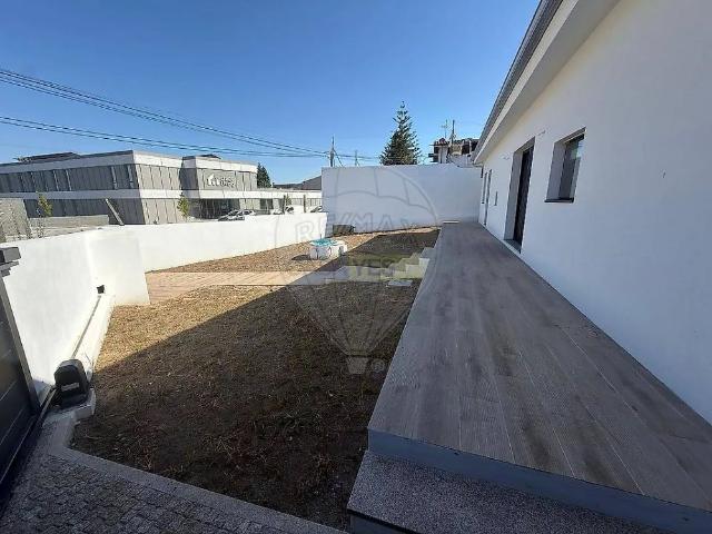 House T2 in Águas Santas, Maia