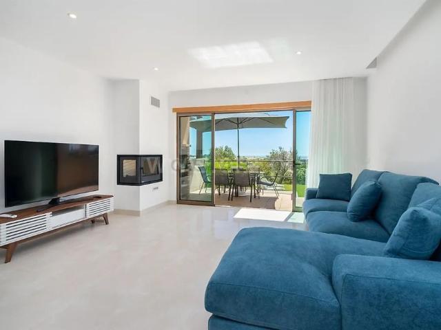 House T2 in Albufeira e Olhos de Água, Albufeira