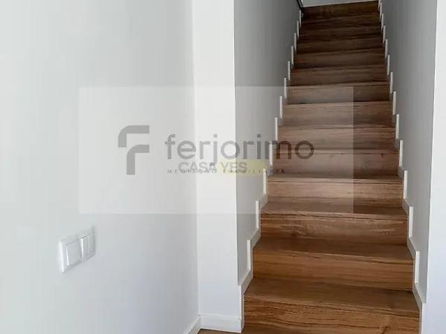House T2 in Oliveira, São Paio e São Sebastião, Guimarães