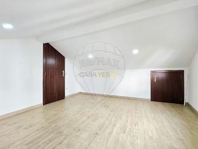 House T2 in Santiago de Besteiros, Tondela