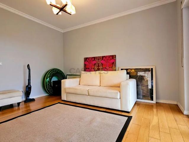 House T4 in Turcifal, Torres Vedras