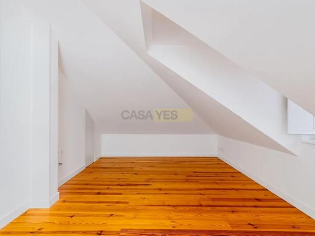 House T4 in Benfica, Lisboa