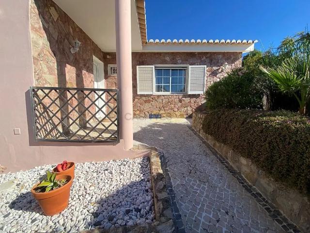 House T4 in Lagoa e Carvoeiro, Lagoa Algarve