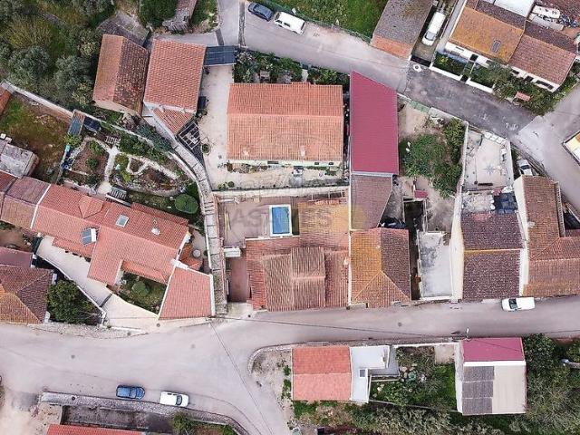 House T4 in Peral, Cadaval