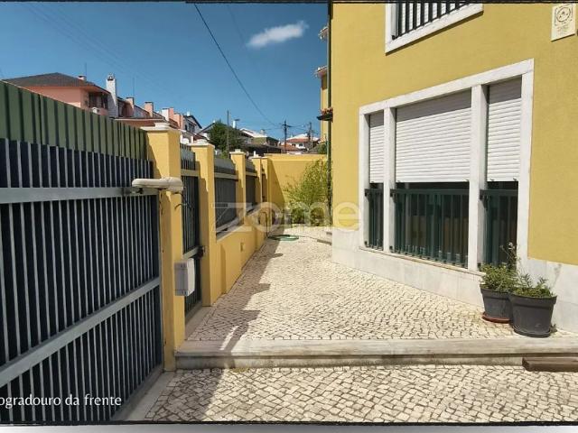 House T4 in São Domingos de Rana, Cascais
