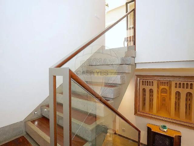 House T4 in Santa Bárbara de Nexe, Faro