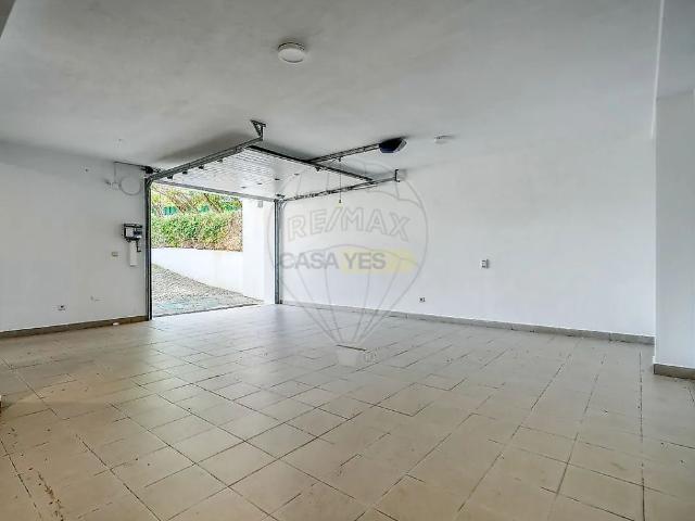 House T4 in Sintra Santa Maria e São Miguel, São Martinho e São Pedro de Penaferrim, Sintra