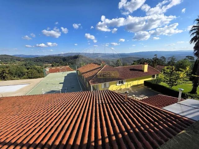 House T5 in Moreira do Castelo, Celorico de Basto