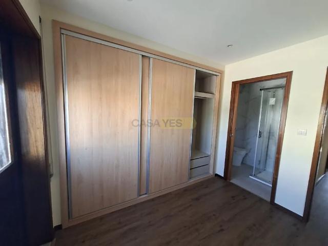 House T5 in Rio Tinto, Gondomar