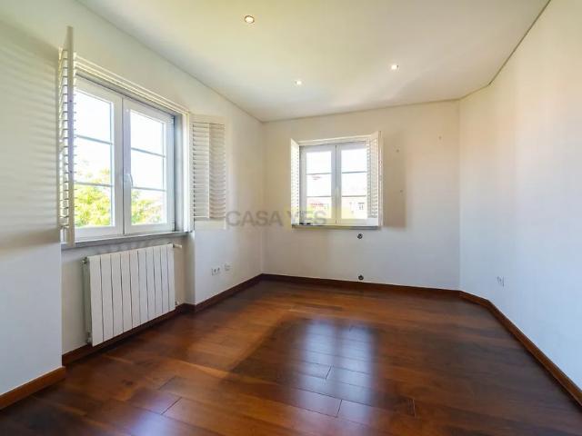 House T6 in Oeiras e São Julião da Barra, Paço de Arcos e Caxias, Oeiras