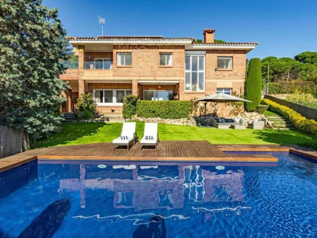 House TEMPORARY RENTAL in Sant Vicenç de Montalt