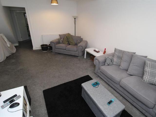 House Terraced For Rent Bailey Street, Porth