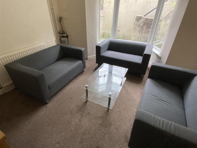 House Terraced For Rent Broadway, Pontypridd