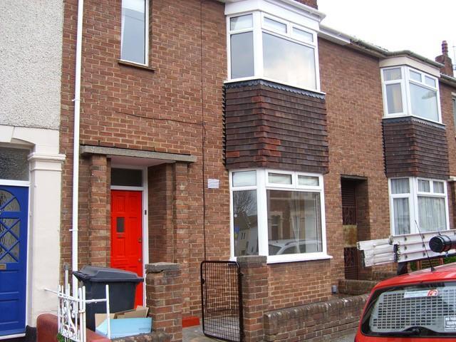 House Terraced For Rent Carlton Park, Redfield