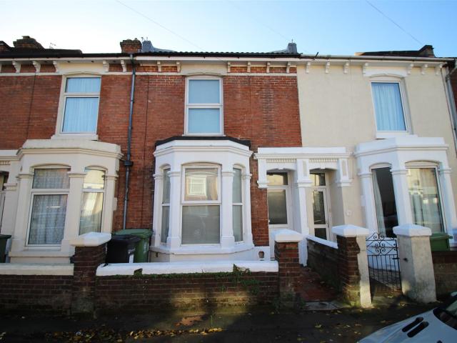 House Terraced For Rent Fawcett Road, Southsea