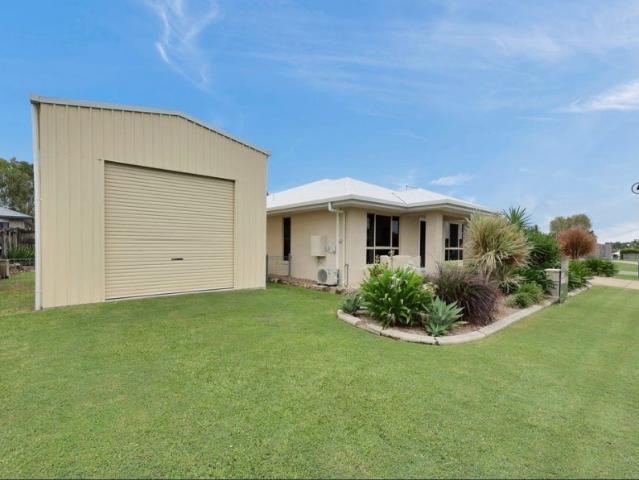 house to let in 18 Kierra Drive, Andergrove 4 bed