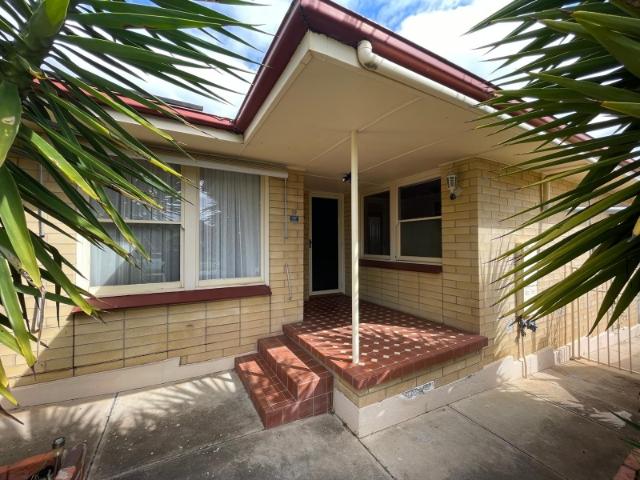 house to let in 19 Leyton Avenue, INGLE FARM 3 bed