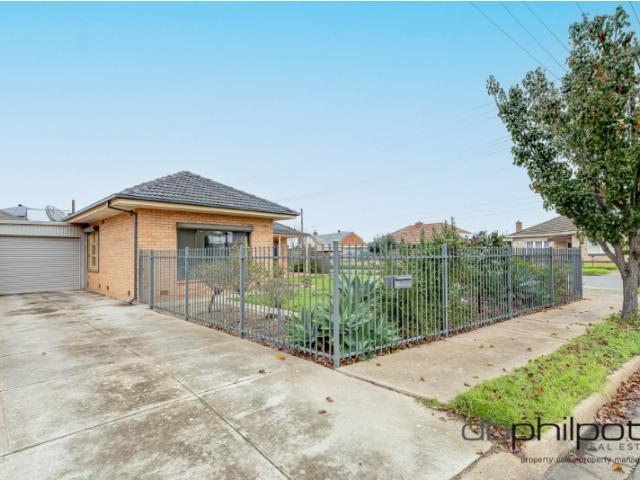 house to let in 23 Athlone Street, WOODVILLE SOUTH 3 bed