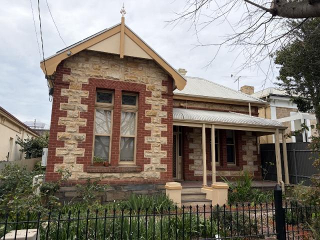 house to let in 25 Toronto Street, Ovingham 4 bed