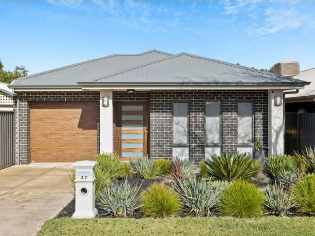 house to let in 37 Karingal Road, DERNANCOURT 3 bed