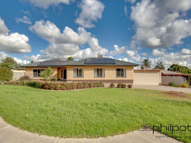 house to let in 46 Krieg Street, EVANSTON PARK 4 bed
