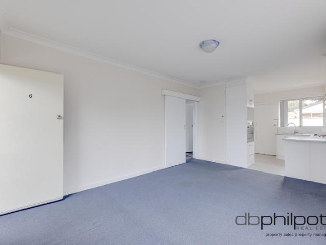 house to let in 6/12 Petrova Avenue, WINDSOR GARDENS 2 bed