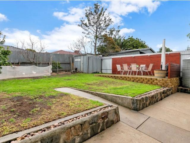house to let in 6 Powell Court, MORPHETT VALE 3 bed