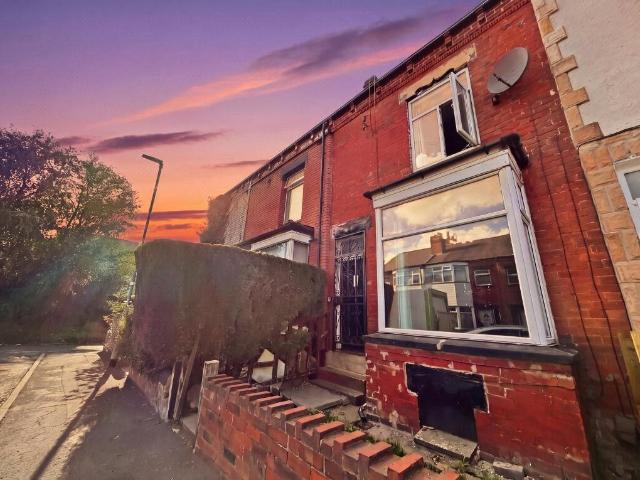 House to rent in Nowell Crescent, Leeds, West Yorkshire, LS9 | Leaders