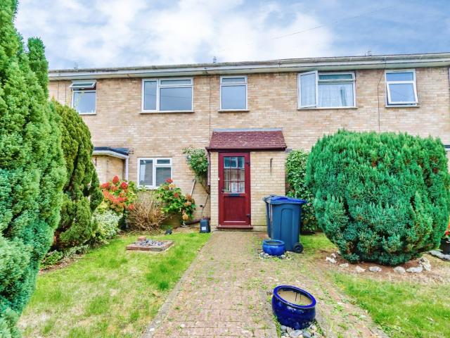 House to rent in Oakapple Close, South Croydon, CR2 | Leaders