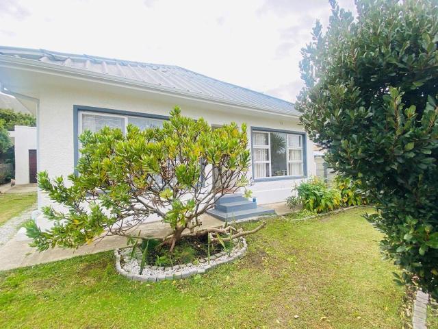 House To Rent in Onrus, Hermanus