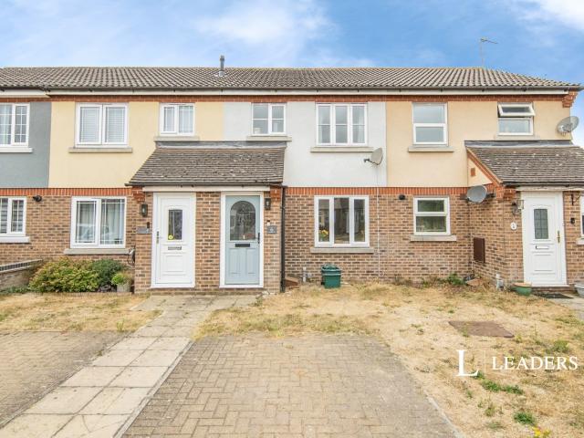 House to rent in Augustus Close, Colchester, Essex, CO4 | Leaders