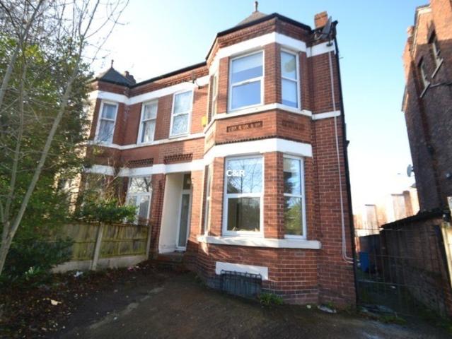house to rent in Barlow Moor Road, Chorlton, Manchester. M21 8AQ