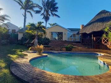 House to rent in Beacon Bay