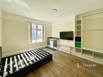 House to rent in Belvoir Road, Coalville, Leicestershire, LE67 | Leaders