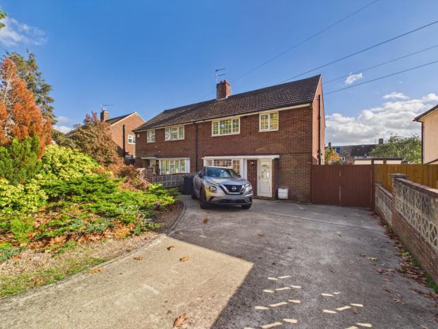 House to Rent in Berkshire Southcote Lane PRL170294