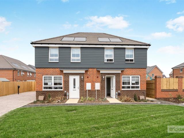 House to rent in Blackbird Road, Yapton, Arundel, West Sussex, BN18 | Leaders