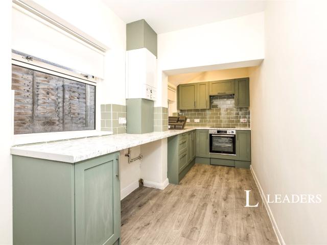 House to rent in Brook Street, Northampton, Northamptonshire, NN1 | Leaders