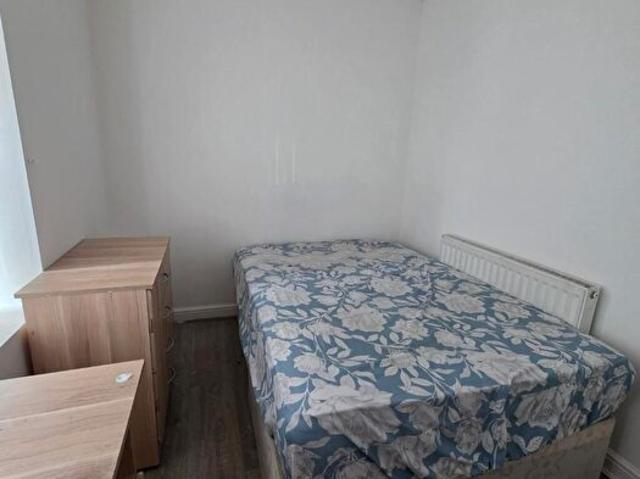 House To Rent In Brook Street, Pontypridd, CF37