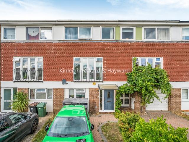 house to rent in Broadheath Drive, Chislehurst, BR7