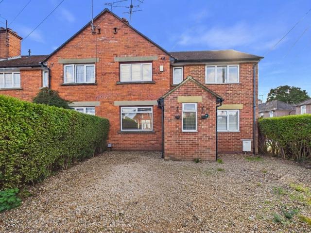House to Rent in Camberley Edward Avenue PRC110023