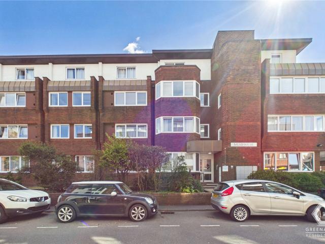 house to rent in Cantelupe Road, East Grinstead