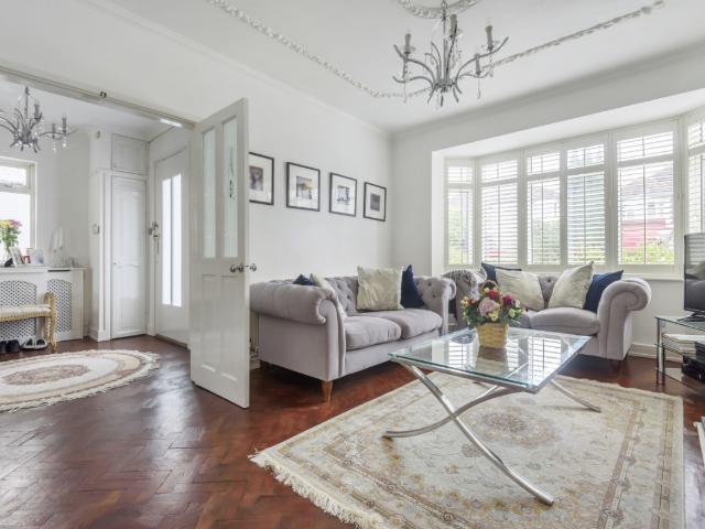 house to rent in Chase Road, London, N14