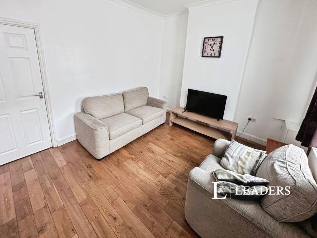 House to rent in Denbigh Street, Stoke on Trent, Staffordshire, ST1 | Leaders