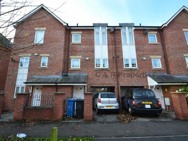 house to rent in Drayton St, Hulme, Manchester. M15 5LL