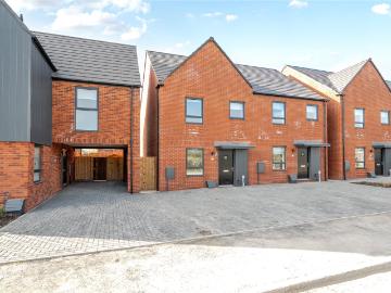House to rent in Elder Drive, Houghton Regis, Dunstable, Bedfordshire, LU5 | Leaders